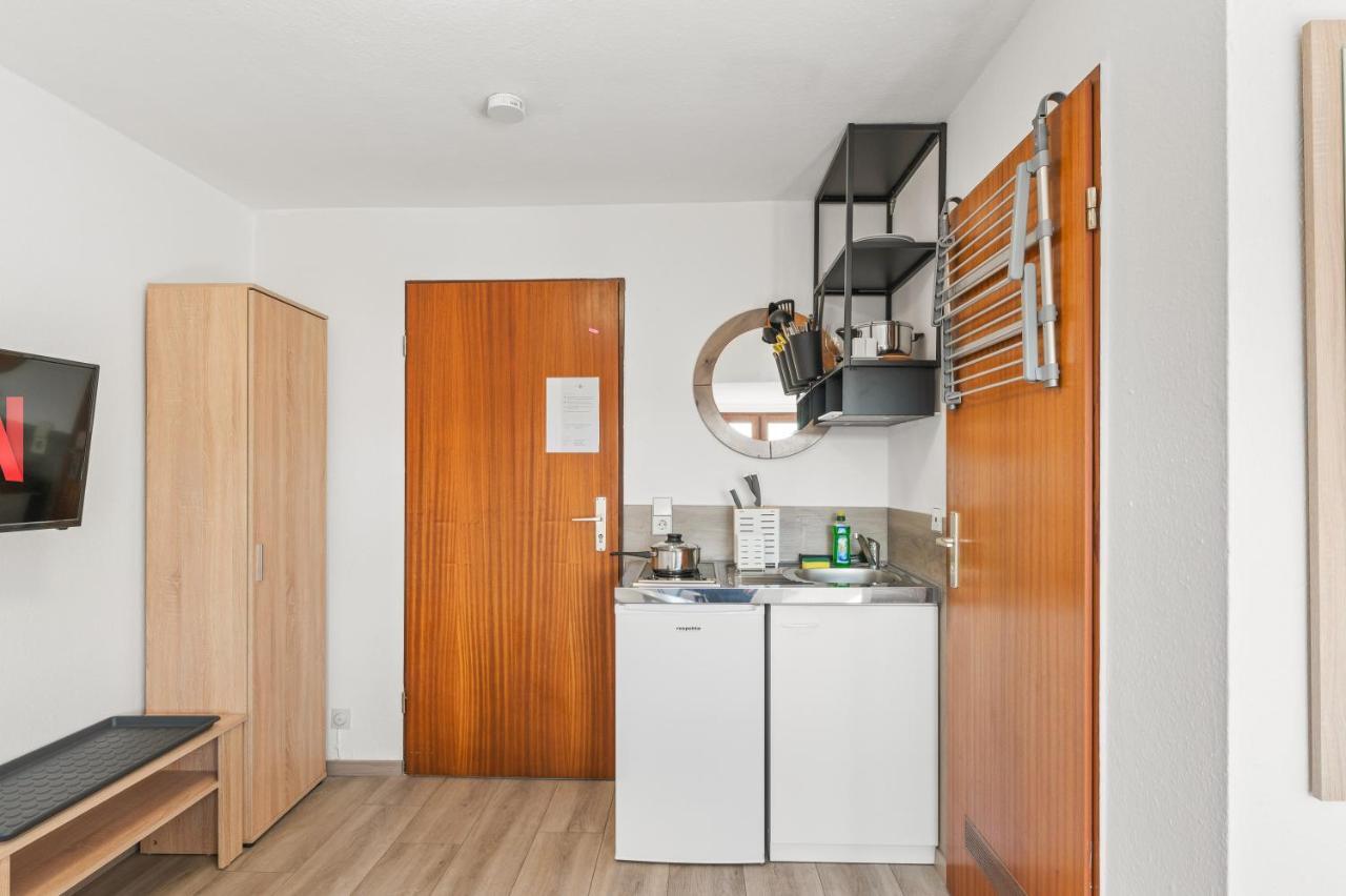 Home2Stay Apartmenthaus Heilbronn City Kitchen Parking Highspeed Wifi Washroom Екстер'єр фото