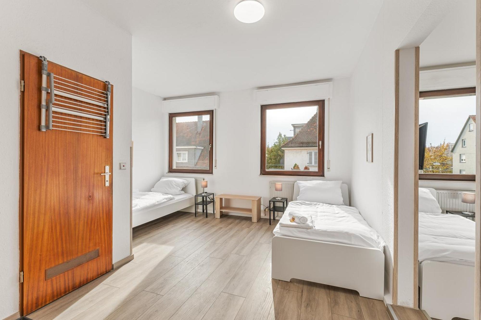 Home2Stay Apartmenthaus Heilbronn City Kitchen Parking Highspeed Wifi Washroom Екстер'єр фото