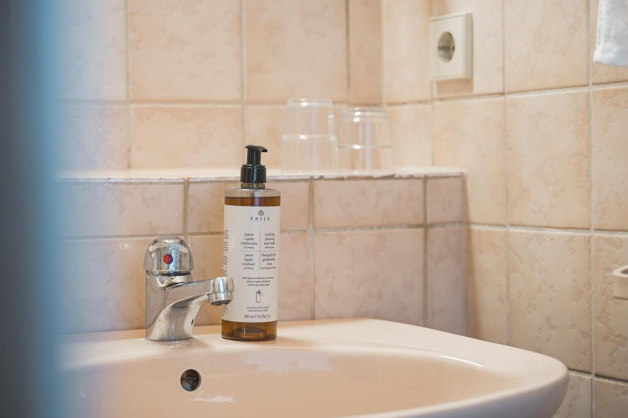 Home2Stay Apartmenthaus Heilbronn City Kitchen Parking Highspeed Wifi Washroom Екстер'єр фото