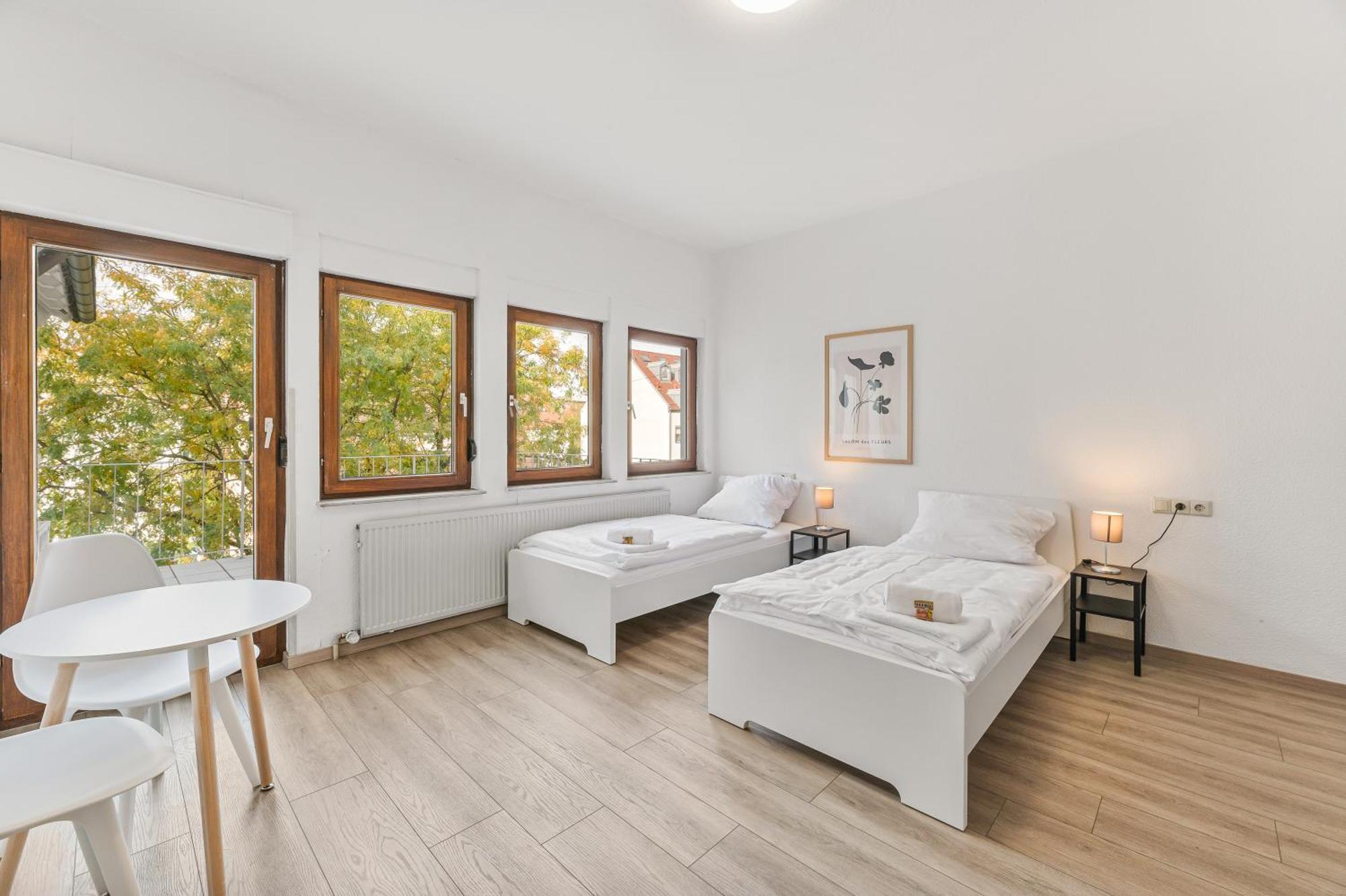 Home2Stay Apartmenthaus Heilbronn City Kitchen Parking Highspeed Wifi Washroom Екстер'єр фото